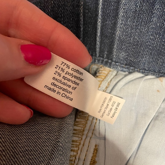 LB Denim Pull-on Jegging with Rhinestones - Picture 8 of 8